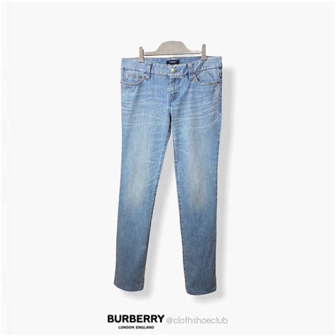 กางเกงยีนส์ burberry ผู้หญิง